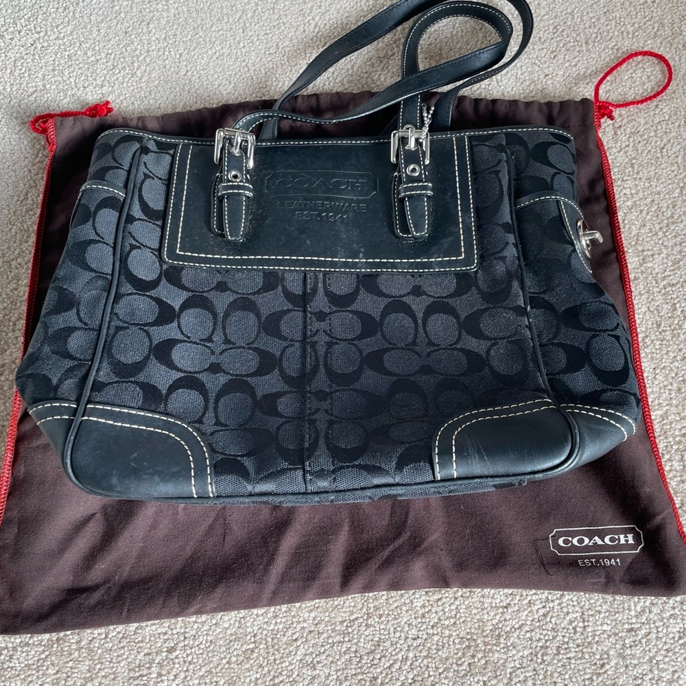 🌷 Coach Shoulder Bag 🌷